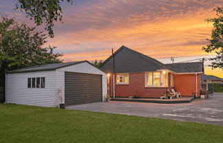 4 Doreen Street, Aranui