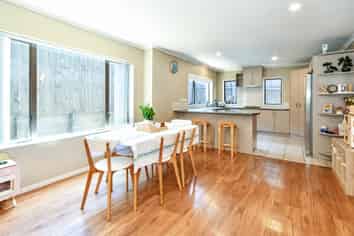 11 Murrayfield Lane, The Gardens