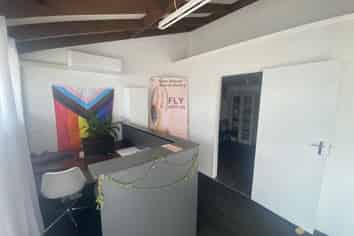 Well Positioned Mixed Use on Carlyle Street