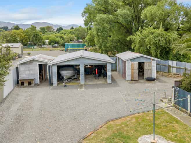 2 Redwood Street, Seddon