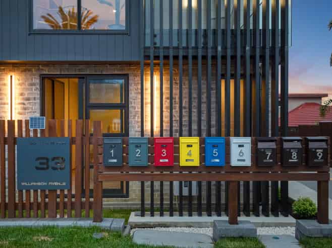 33 Williamson Avenue, Belmont