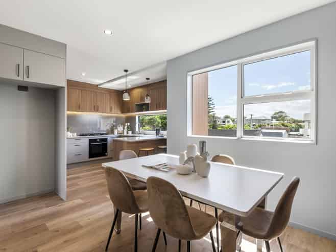 33 Williamson Avenue, Belmont