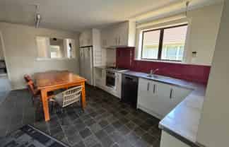 15 Seddon Street, Takaro