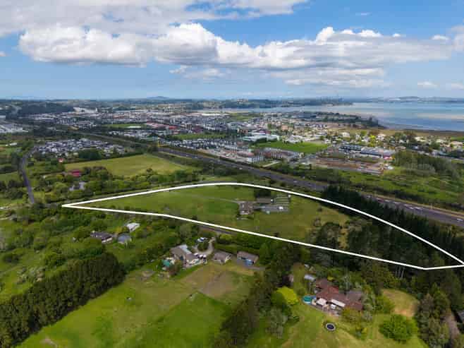 7 Sinton Road, Hobsonville