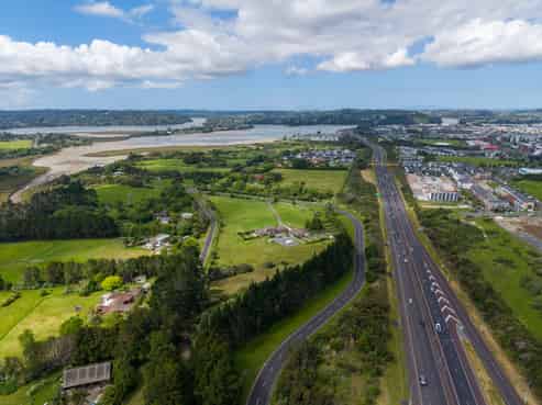 7 Sinton Road, Hobsonville