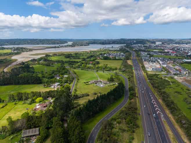 7 Sinton Road, Hobsonville