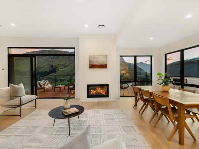 6 Powder Terrace, Arthurs Point