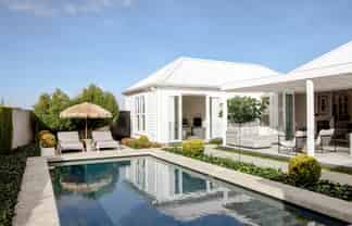 12 Sandpiper Ave, Point Wells