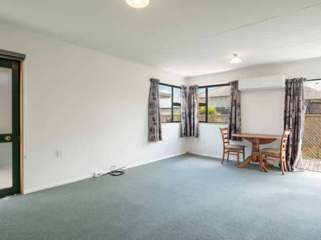 14 Fernlea Rise, Richmond