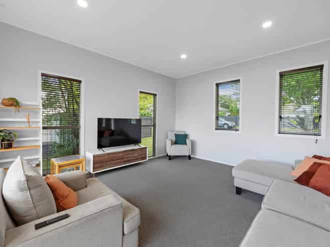 2A Coulthard Terrace, Opaheke