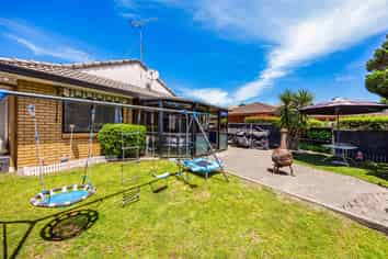  21A Britannia Place, Half Moon Bay