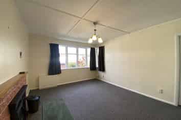 99 Hewer Crescent, Naenae