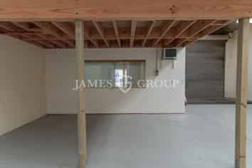 Affordable 237m² Papakura Industrial