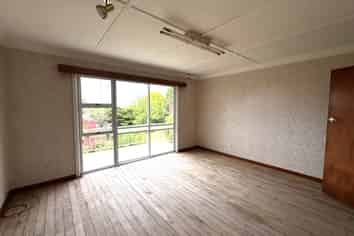 4 Merrie Creek Road, CLINTON