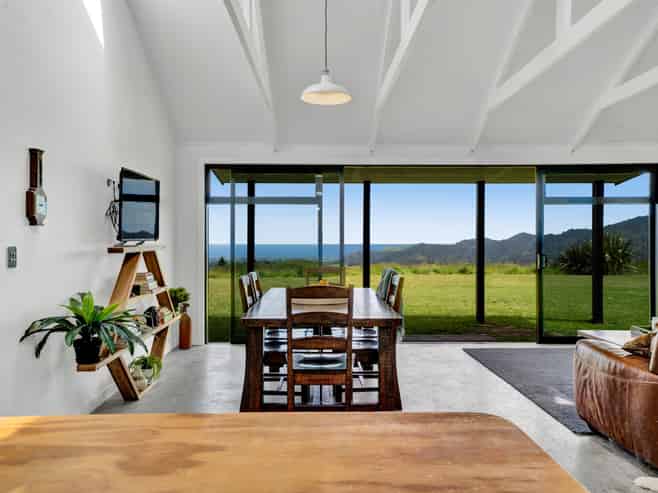 749 Upper Pitone Road, Pitone