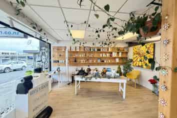 Modern Retail on Busy New North Road | 148m2