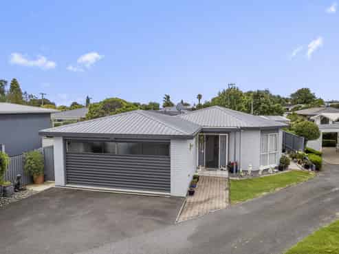 54A Goods Road, Otumoetai