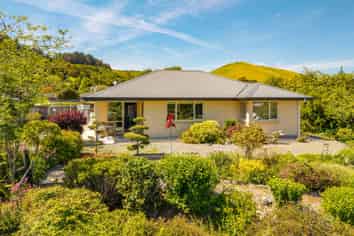 39A Eighty Eight Valley Road, WAKEFIELD