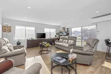 Flat 1/54 Florence Avenue, Orewa