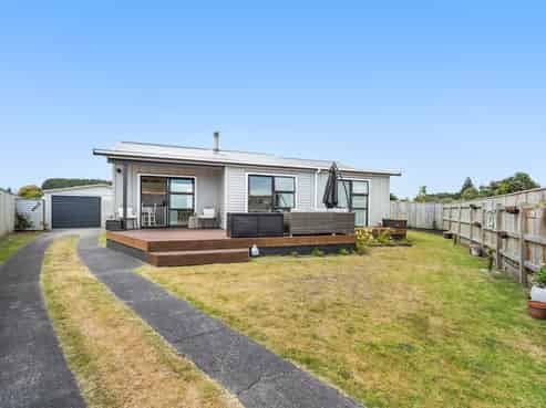 1 Colenso Place, Otaki