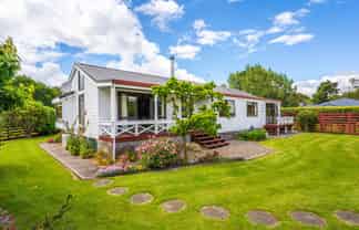 34 Cambridge Street, Pahiatua