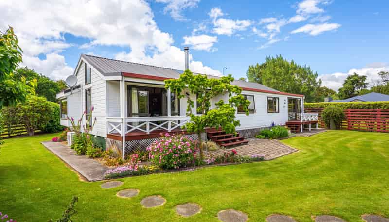 34 Cambridge Street, Pahiatua