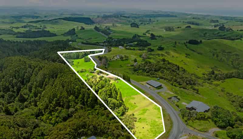 142 Massey Road, Waipu