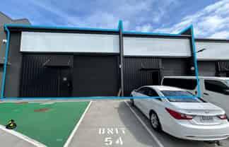 Open to Offers! Modern Units - Take One or Both