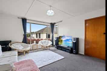 66 Adamson Crescent, Glengarry