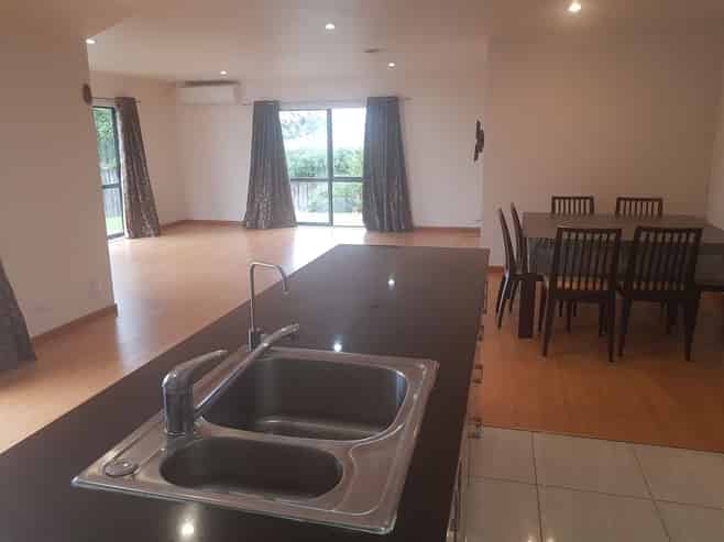 79A Stanley Road, Glenfield