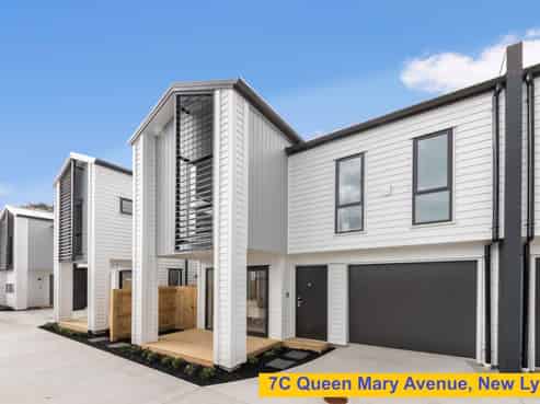 7C & 7D Queen Mary Avenue, New Lynn