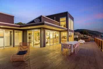 140 Anlaby Road, Paraparaumu