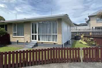 4-43 Whitmore Street, Edgeware