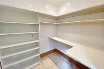 163 Gardiners Rd, Harewood