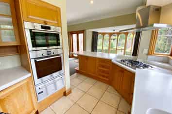 163 Gardiners Rd, Harewood