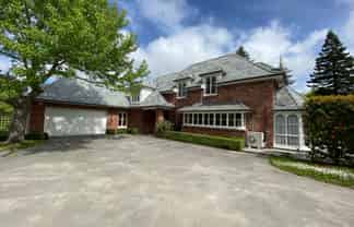 163 Gardiners Rd, Harewood