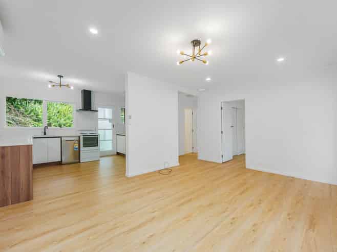 1/27 Glencoe Road, Browns Bay