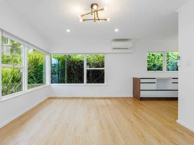 1/27 Glencoe Road, Browns Bay