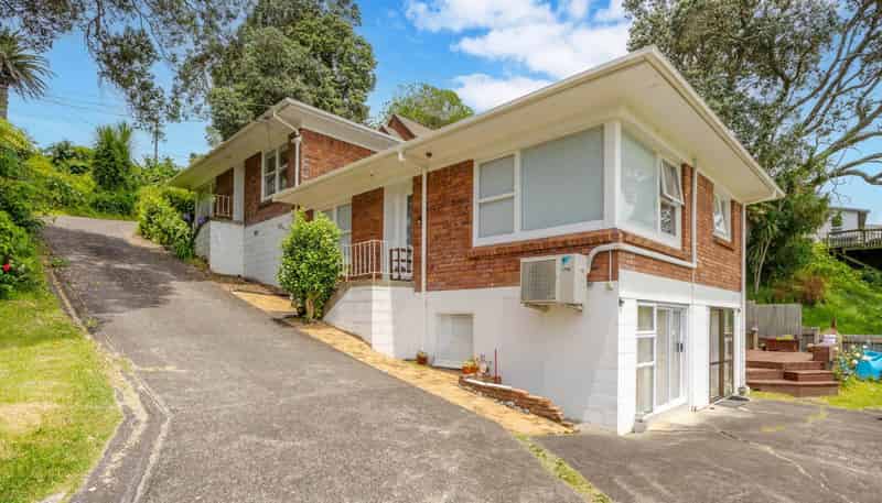 1/27 Glencoe Road, Browns Bay