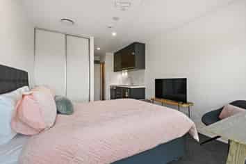 1207B/8 Lakewood Court, Manukau