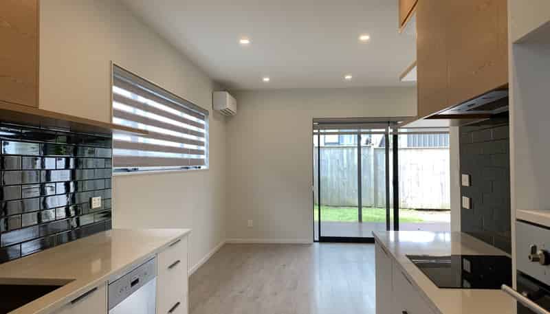 1/18 Kaimai Avenue, Massey