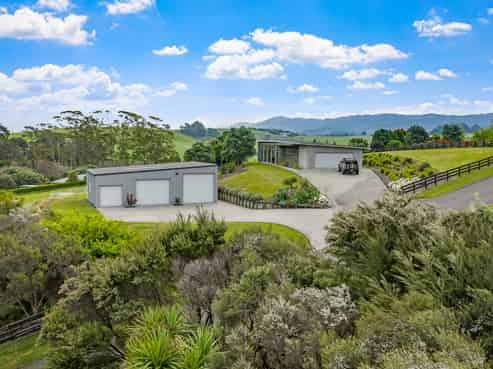 23 Tamahunga Drive, Matakana