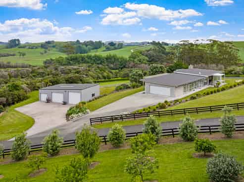 23 Tamahunga Drive, Matakana