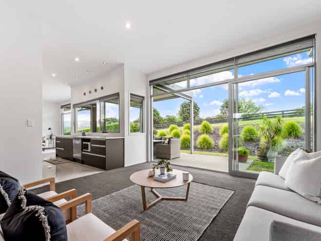 23 Tamahunga Drive, Matakana