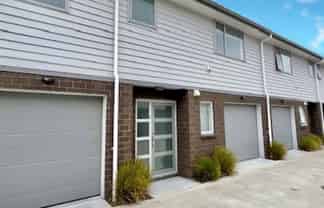 2/208 Killarney Road, Frankton