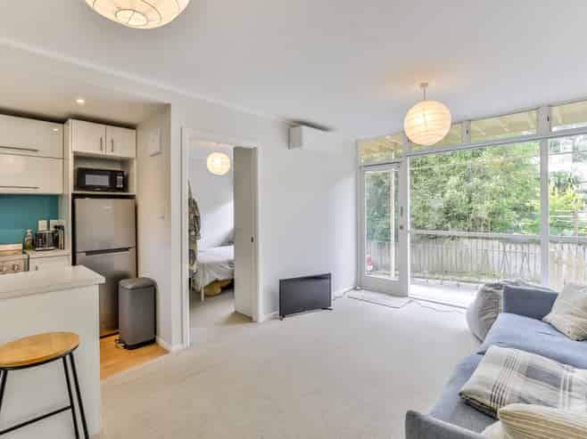 5/93 Vauxhall Road, Devonport