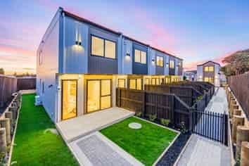 Lot 8/9 Grande Vue Road, Papatoetoe