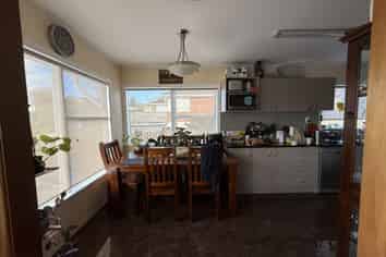 63 Shoreham Street , Avondale