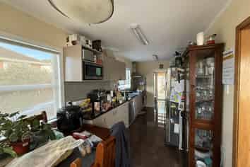 63 Shoreham Street , Avondale