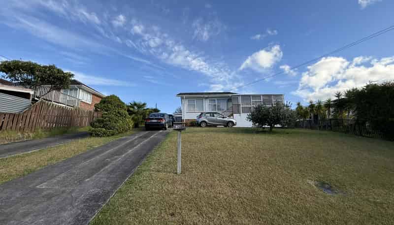 63 Shoreham Street , Avondale